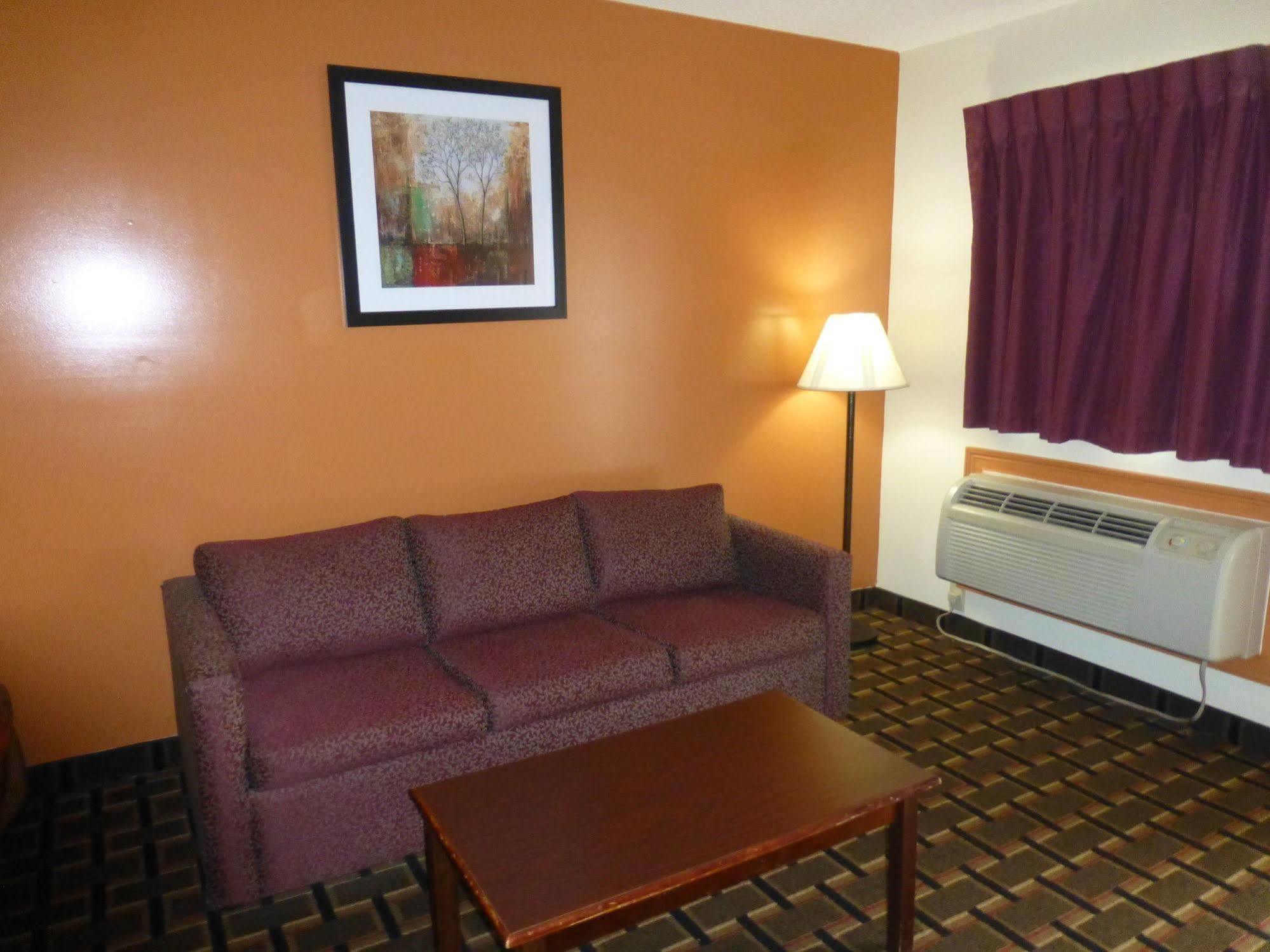 Coach Inn - Summerville Екстер'єр фото
