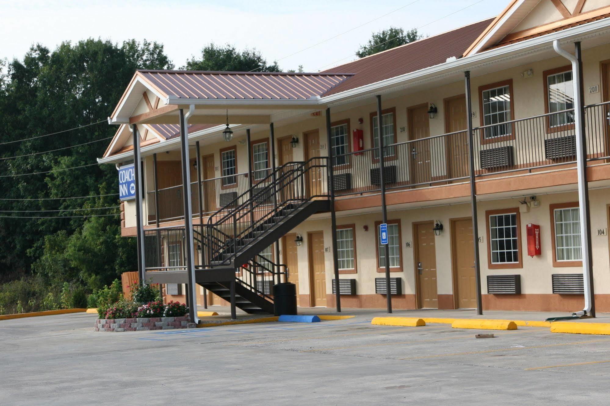 Coach Inn - Summerville Екстер'єр фото