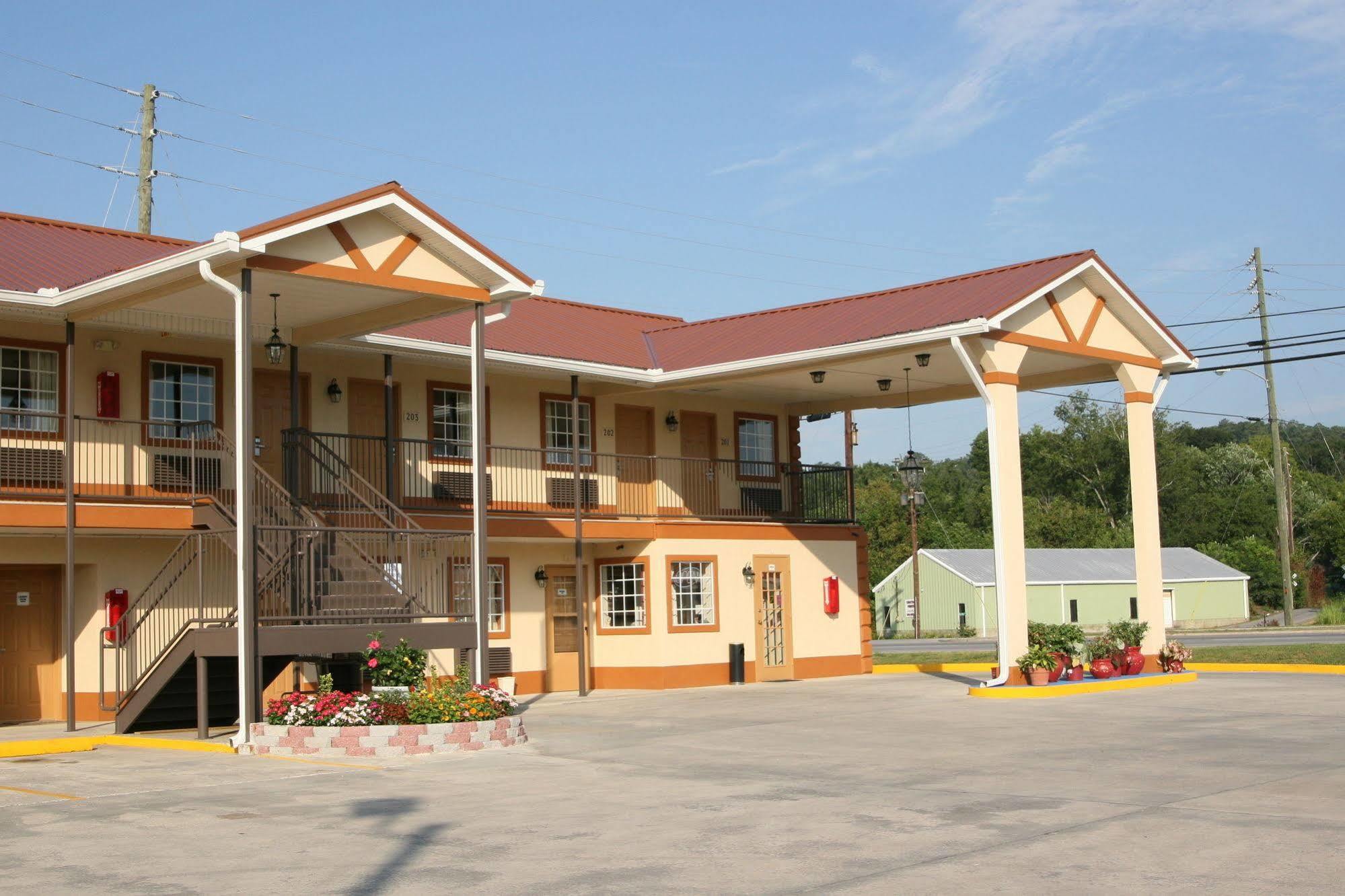 Coach Inn - Summerville Екстер'єр фото